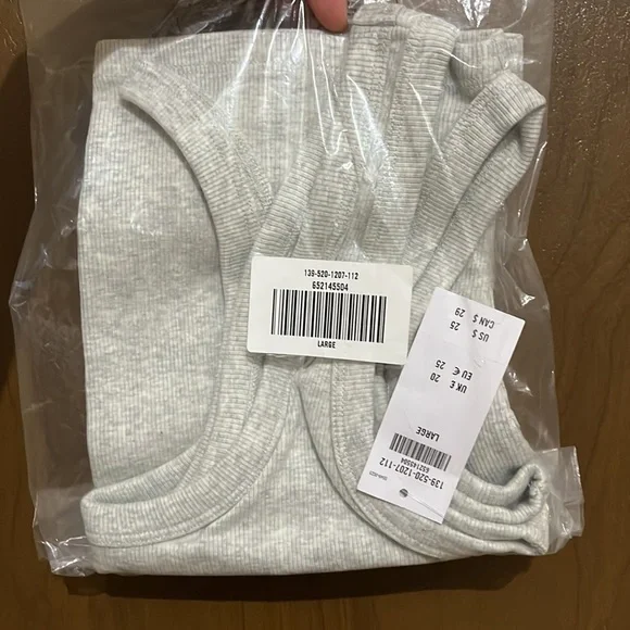 Abercrombie & Fitch Ribbed Cutout Tank - Picture 4 of 4